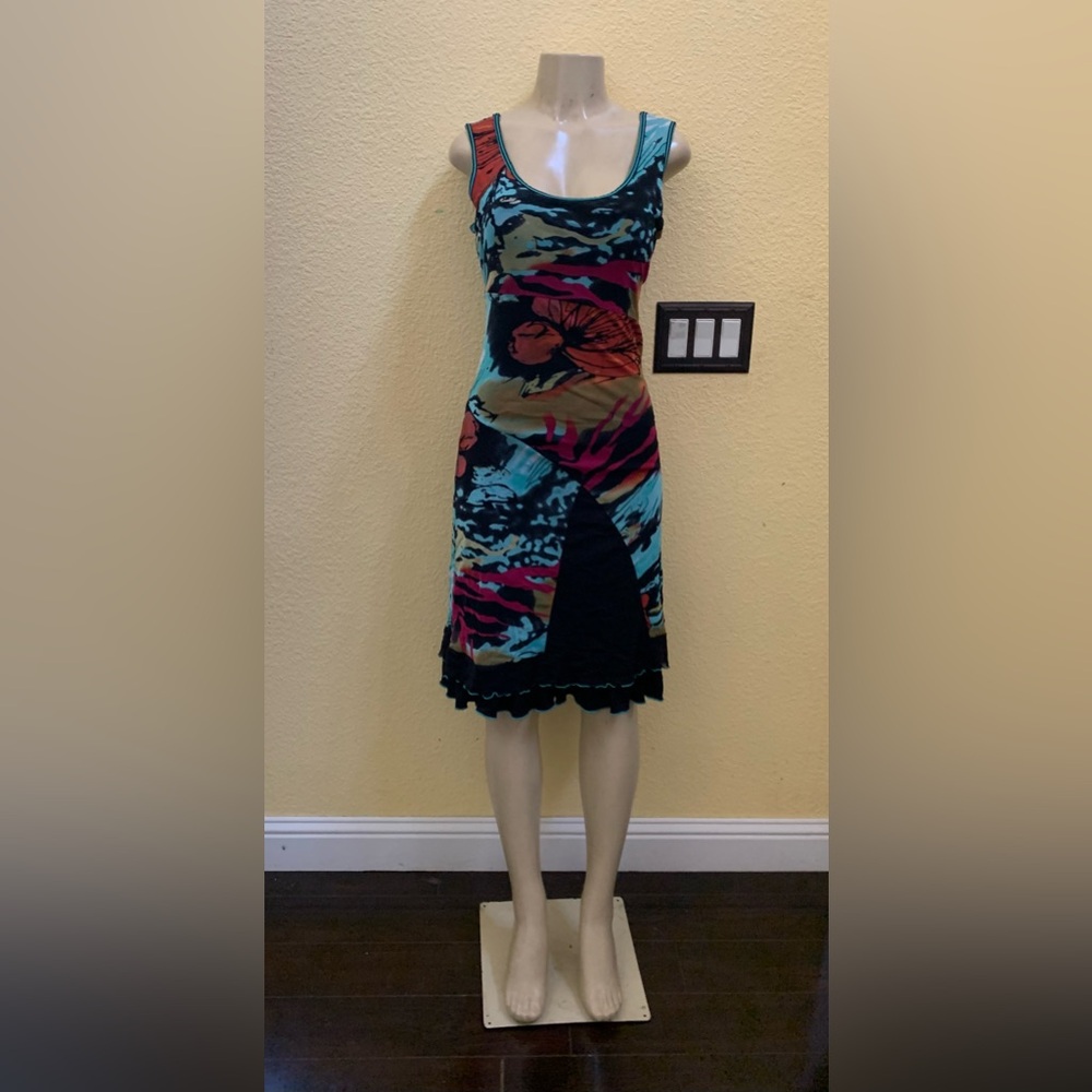 São Paulo Size 6 Sleeveless Multicolor Tie-Waist Sheath Dress